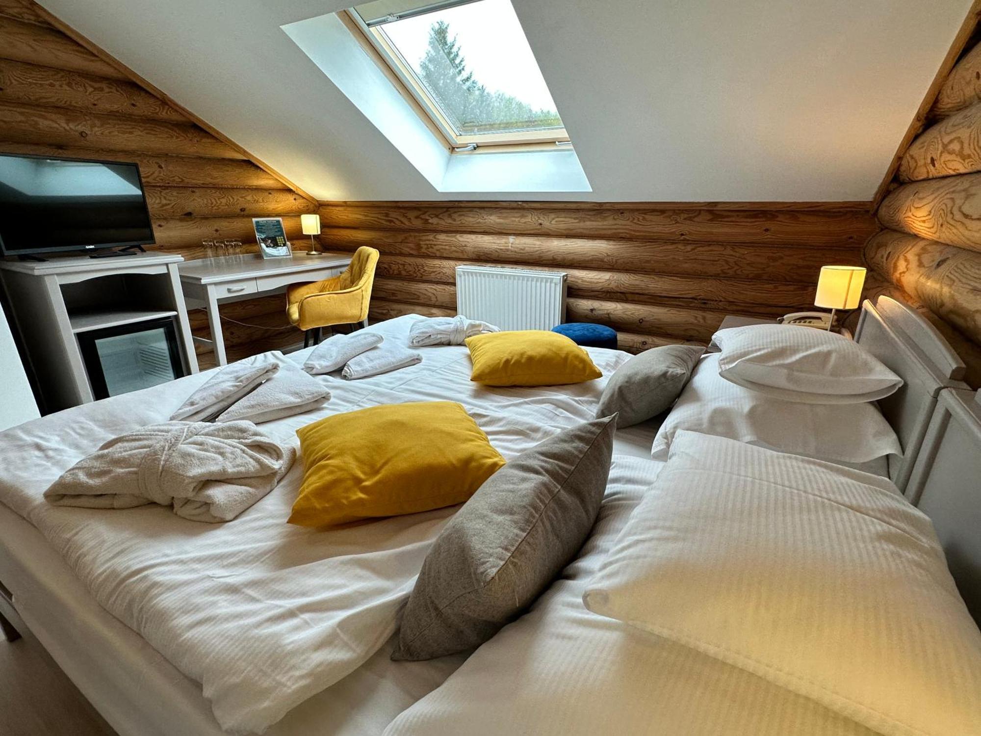 Szent Orban Erdei Wellness Hotel Es Residence Kóspallag エクステリア 写真